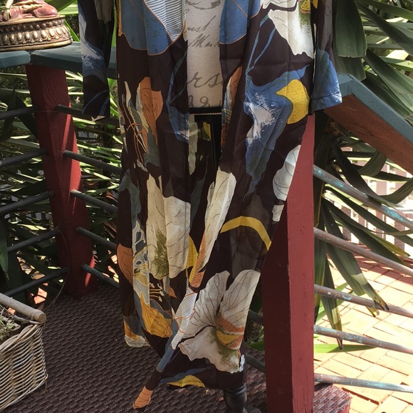 New! Floral K I M O N O - Picture 4 of 8